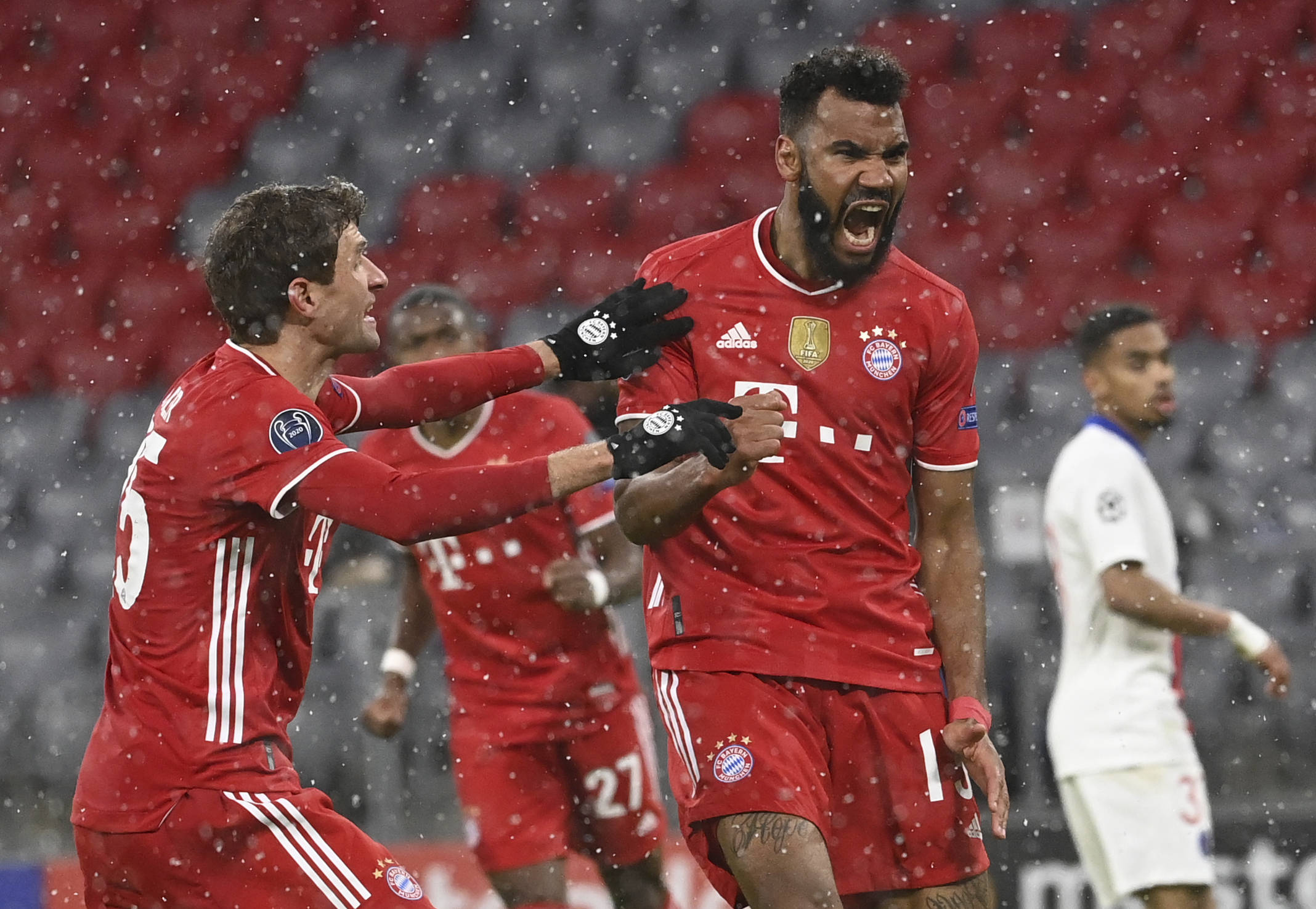 前拉玛西亚队友：梅西做的那些动作，他在小时候就能做（拉玛西亚旧队友：梅西从小就能完成这些动作）