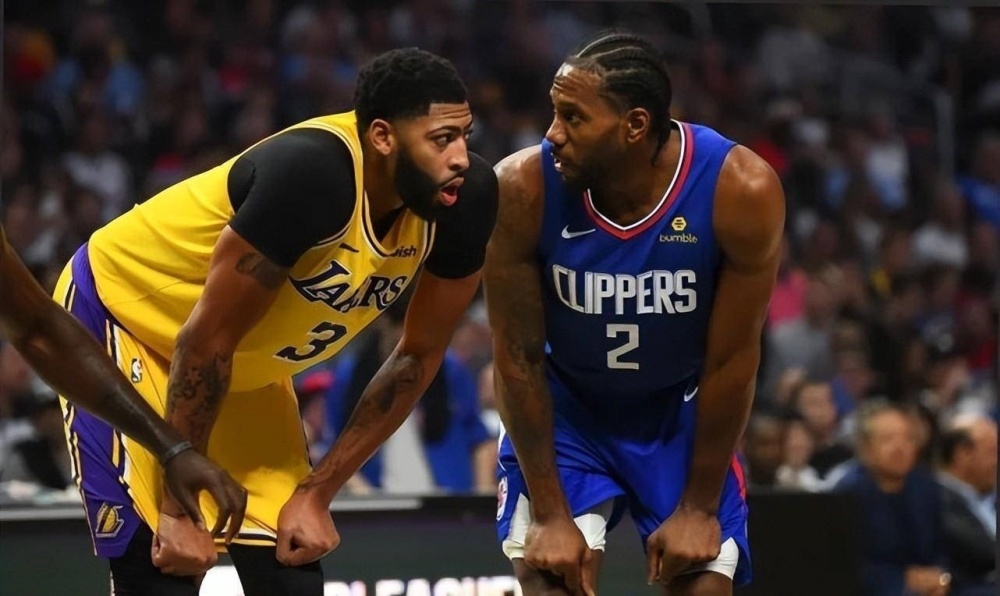 球星连续造成杀伤（球星连番冲击对手防线）