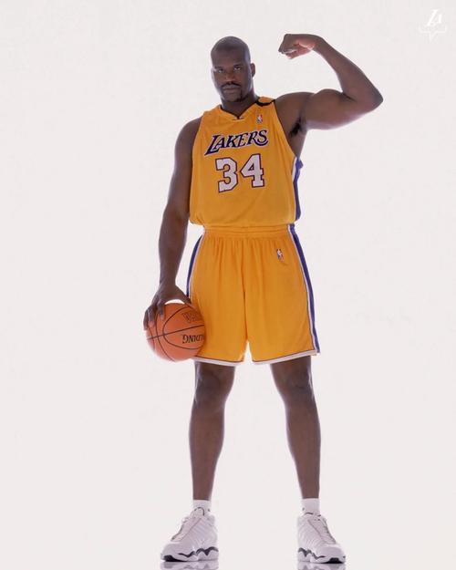 德转列自由转会身价前10：姆巴佩1.8亿欧第1，梅西8000万第2（德转自由球员身价前十：姆巴佩1.8亿欧领跑，梅西8000万居次）