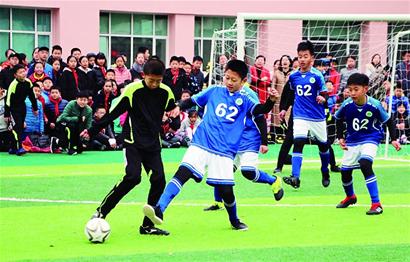 TA：吉乌租借协议包含出场要求，若未达标桑德兰需付罚款（TA：吉乌租借合同含出场条款，未达标桑德兰需支付罚金）