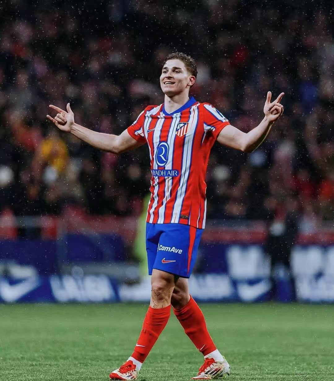 韩国主帅战术安排获赞（韩国主教练战术部署获好评）