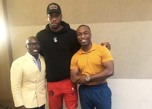 队报：登贝莱预计11月底复出，巴黎正在权衡他能否出战热刺（队报：登贝莱或将于11月下旬复出，巴黎考虑是否让其对阵热刺）