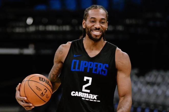 斯图加特0-0霍芬海姆，两队各拿一分（斯图加特与霍芬海姆互交白卷，双方各取一分）