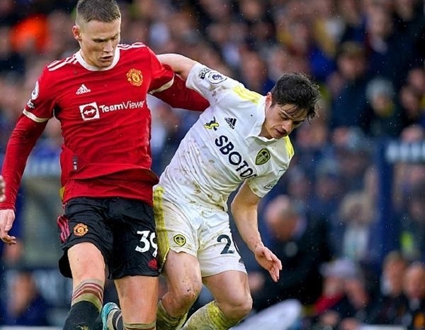 湖人遭遇大麻烦了！名嘴杨健：球可以输，但不能场场这样输（湖人麻烦大了！杨健点评：可以输，但别每场都这么输）