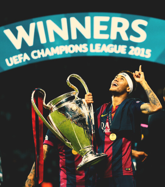 德国队第21次晋级世界杯，仅次于从未缺席的巴西队（德国队第21次拿到世界杯门票，次数仅次于从未缺席的巴西队）