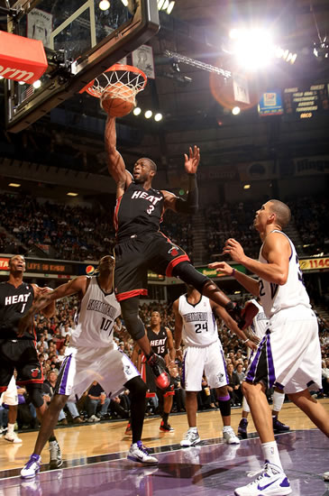 记者：穆西亚拉将于1月2日提前训练，3日拜仁全队体能测试（记者曝：穆西亚拉将于1月2日提前投入训练，拜仁全队3日进行体能测试）